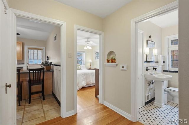 6542 Lindenwood Place, St Louis, MO 63109