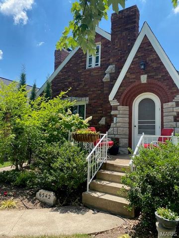6542 Lindenwood Place, St Louis, MO 63109