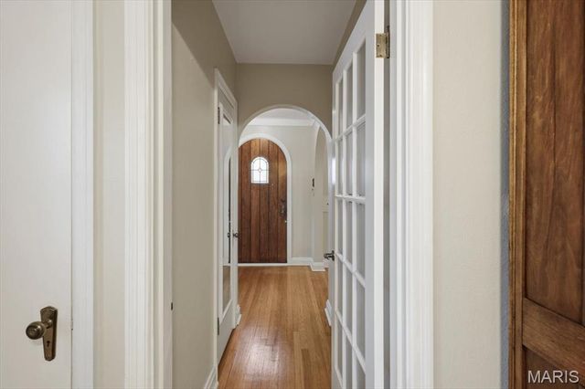 6542 Lindenwood Place, St Louis, MO 63109