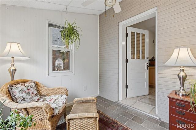 6542 Lindenwood Place, St Louis, MO 63109