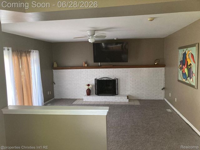 261 Charterhouse Drive, Canton Charter Township, MI 48188