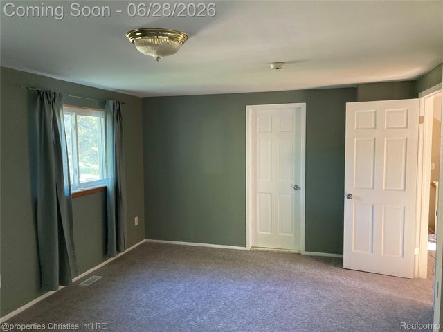 261 Charterhouse Drive, Canton Charter Township, MI 48188