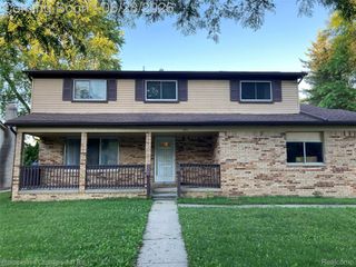 261 Charterhouse Drive, Canton Charter Township, MI 48188