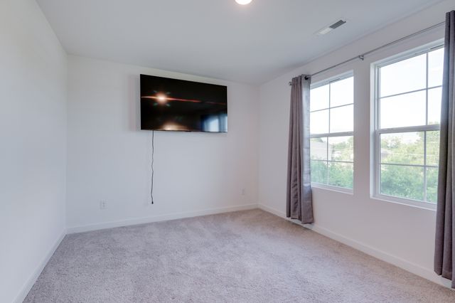 1573 Elliott Williams Pvt Way, Gallatin, TN 37066