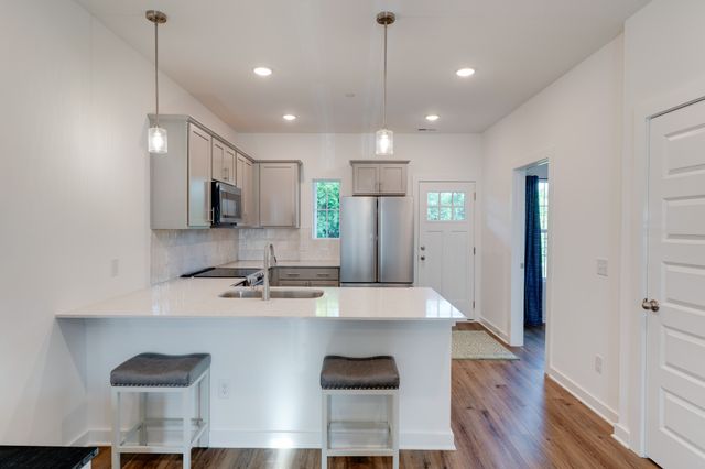 1573 Elliott Williams Pvt Way, Gallatin, TN 37066