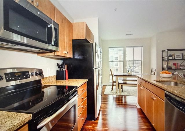 3 Repton Cir 3210, Watertown, MA 02472