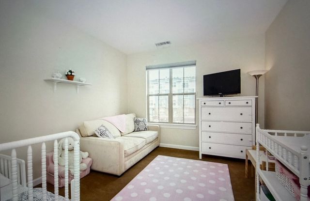 3 Repton Cir 3210, Watertown, MA 02472