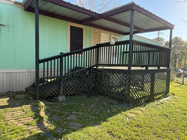 12738 Pecan Tree Court, Willis, TX 77318