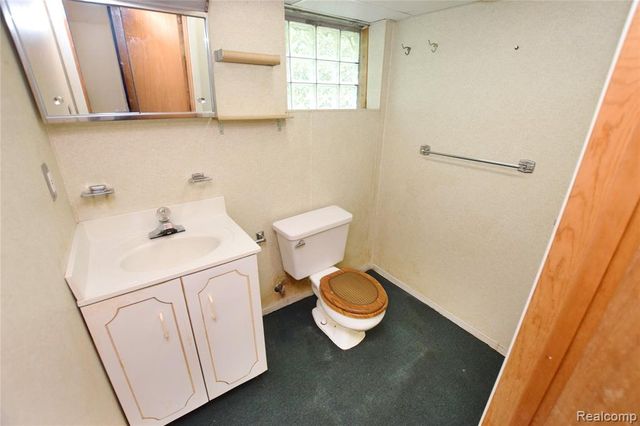 506 E Eldridge Avenue, Flint, MI 48505