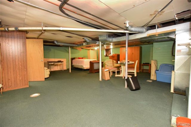 506 E Eldridge Avenue, Flint, MI 48505