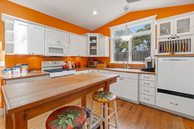 68 Kings Ferry Way, St Augustine, FL 32084