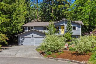 8011 180th Place SW, Edmonds, WA 98026
