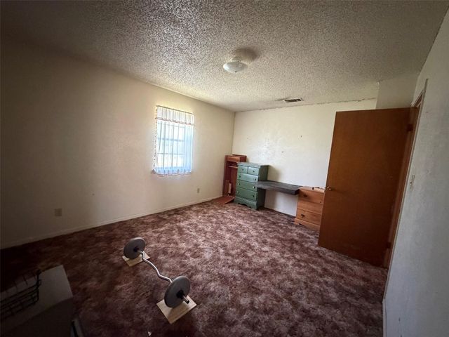 1001 W 17th ST, Georgetown, TX 78626
