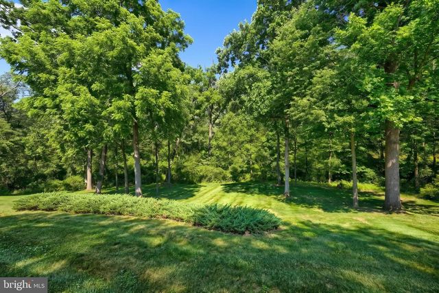 3617 CIMMERON RD, York, PA 17402