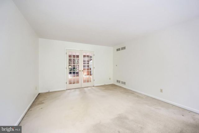 3617 CIMMERON RD, York, PA 17402