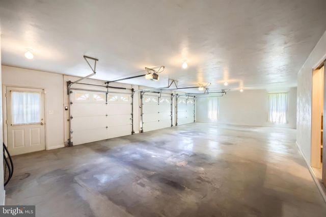3617 CIMMERON RD, York, PA 17402