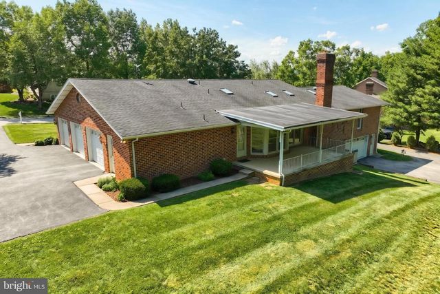 3617 CIMMERON RD, York, PA 17402