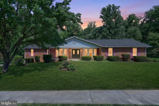 3617 CIMMERON RD, York, PA 17402