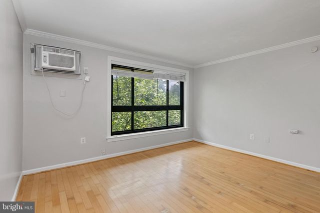 3107 NAYLOR RD SE #303, Washington, DC 20020