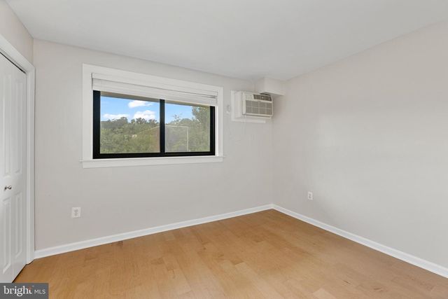 3107 NAYLOR RD SE #303, Washington, DC 20020