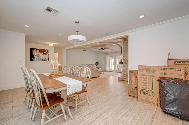 5027 Yarwell Drive, Houston, TX 77096