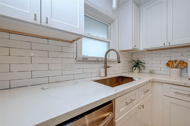 5027 Yarwell Drive, Houston, TX 77096