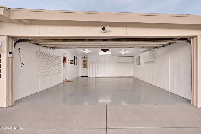 13817 N 10TH Place, Phoenix, AZ 85022