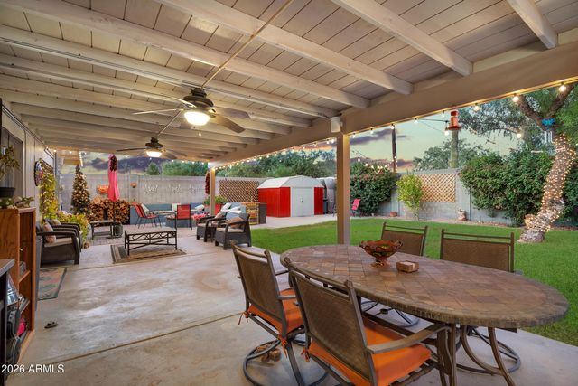13817 N 10TH Place, Phoenix, AZ 85022
