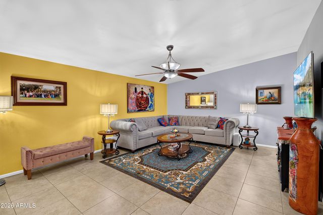 13817 N 10TH Place, Phoenix, AZ 85022