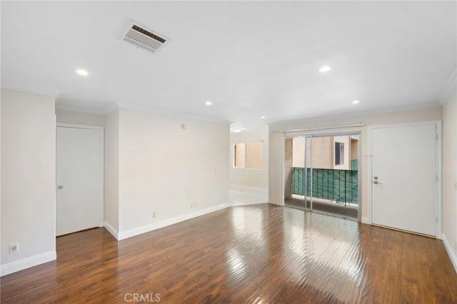 121 Sinclair Avenue 206, Glendale, CA 91206