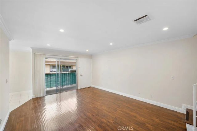 121 Sinclair Avenue 206, Glendale, CA 91206