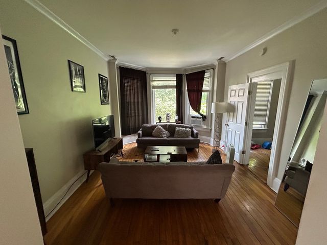 2419 N TALMAN Avenue 2, Chicago, IL 60647