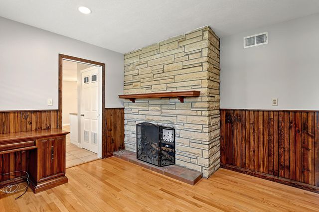 3900 N Harding, Bel Aire, KS 67220