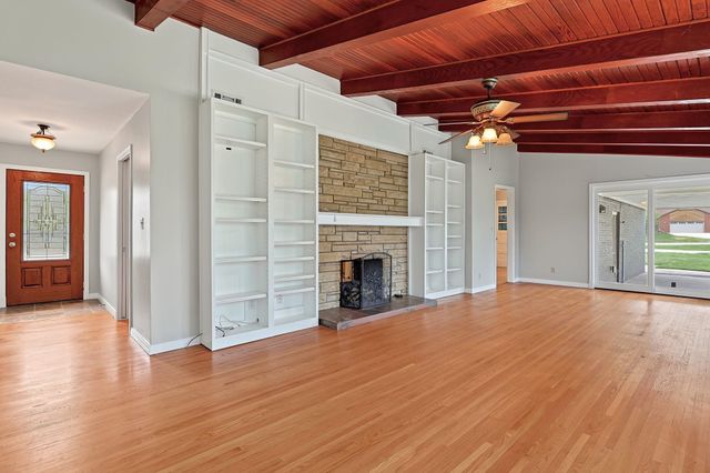 3900 N Harding, Bel Aire, KS 67220
