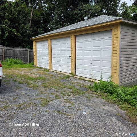 82 Bunker Hill Avenue 1st Fl, Waterbury, CT 06708