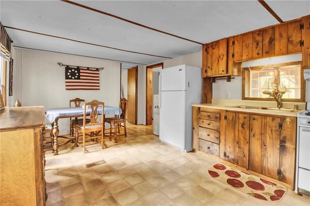 119 Willow Way, Jackson, GA 30233