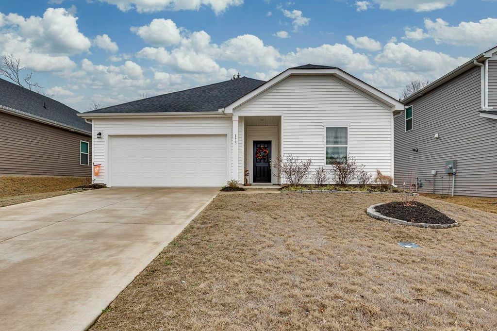 173 Vickery Road, Woodruff, SC 29388