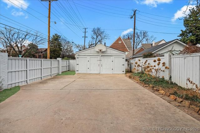 1305 E 27th Street, Tulsa, OK 74114