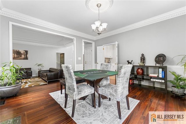 1 Woodland Drive, Plainsboro, NJ 08512