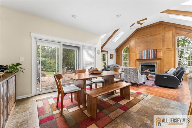 1 Woodland Drive, Plainsboro, NJ 08512