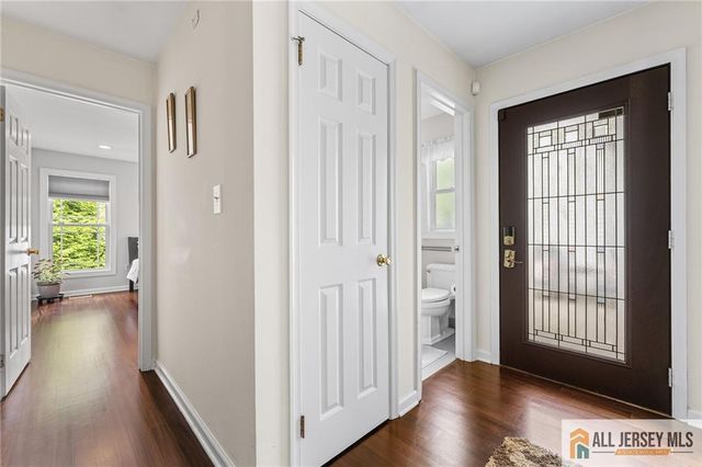 1 Woodland Drive, Plainsboro, NJ 08512