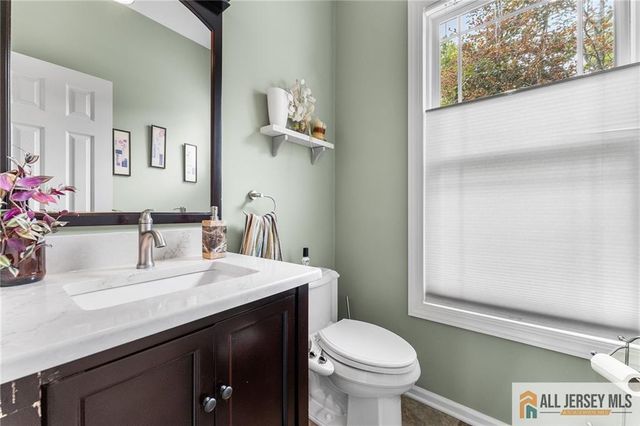 1 Woodland Drive, Plainsboro, NJ 08512
