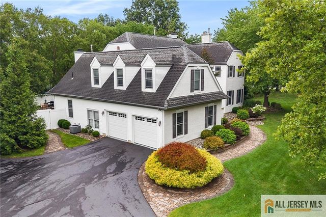 1 Woodland Drive, Plainsboro, NJ 08512