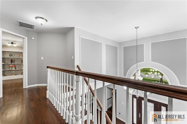 1 Woodland Drive, Plainsboro, NJ 08512