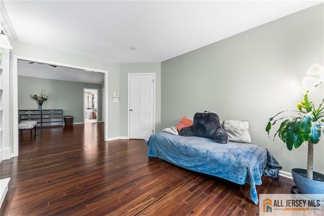 1 Woodland Drive, Plainsboro, NJ 08512