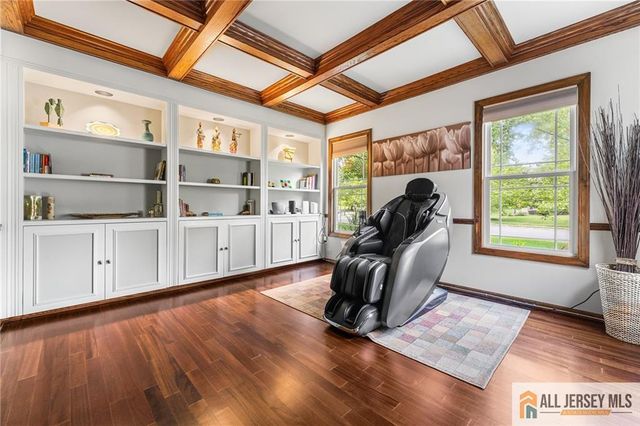 1 Woodland Drive, Plainsboro, NJ 08512