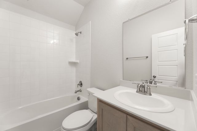 395 Misty Meadow Lane, Lavon, TX 75166