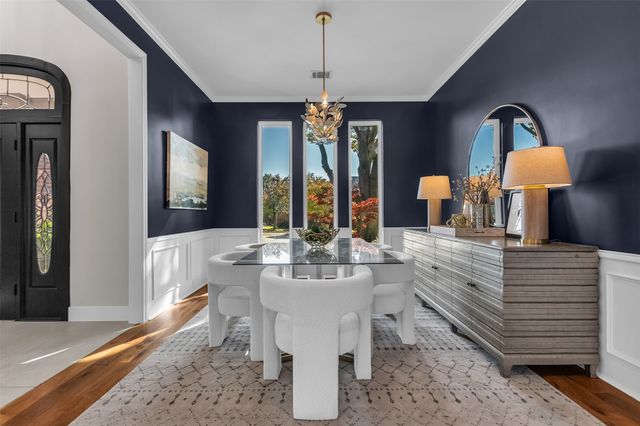 5919 Mapleshade Lane, Dallas, TX 75252