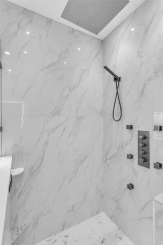 5919 Mapleshade Lane, Dallas, TX 75252