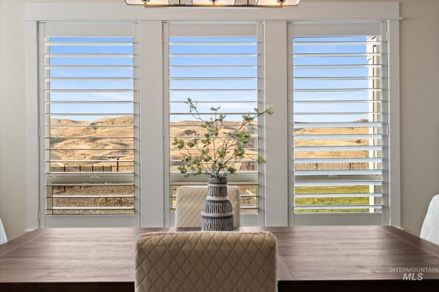 19011 N Eaglestone Pl, Boise, ID 83714